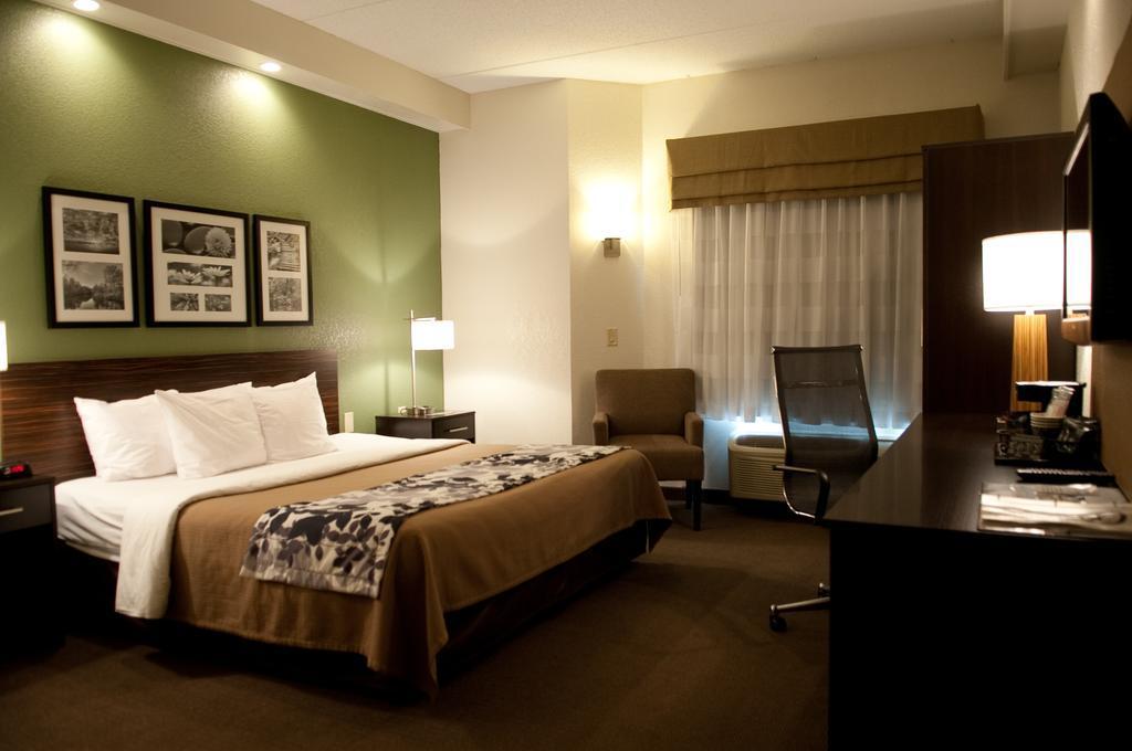 Sleep Inn & Suites Buffalo Airport Чийктоуага Екстериор снимка