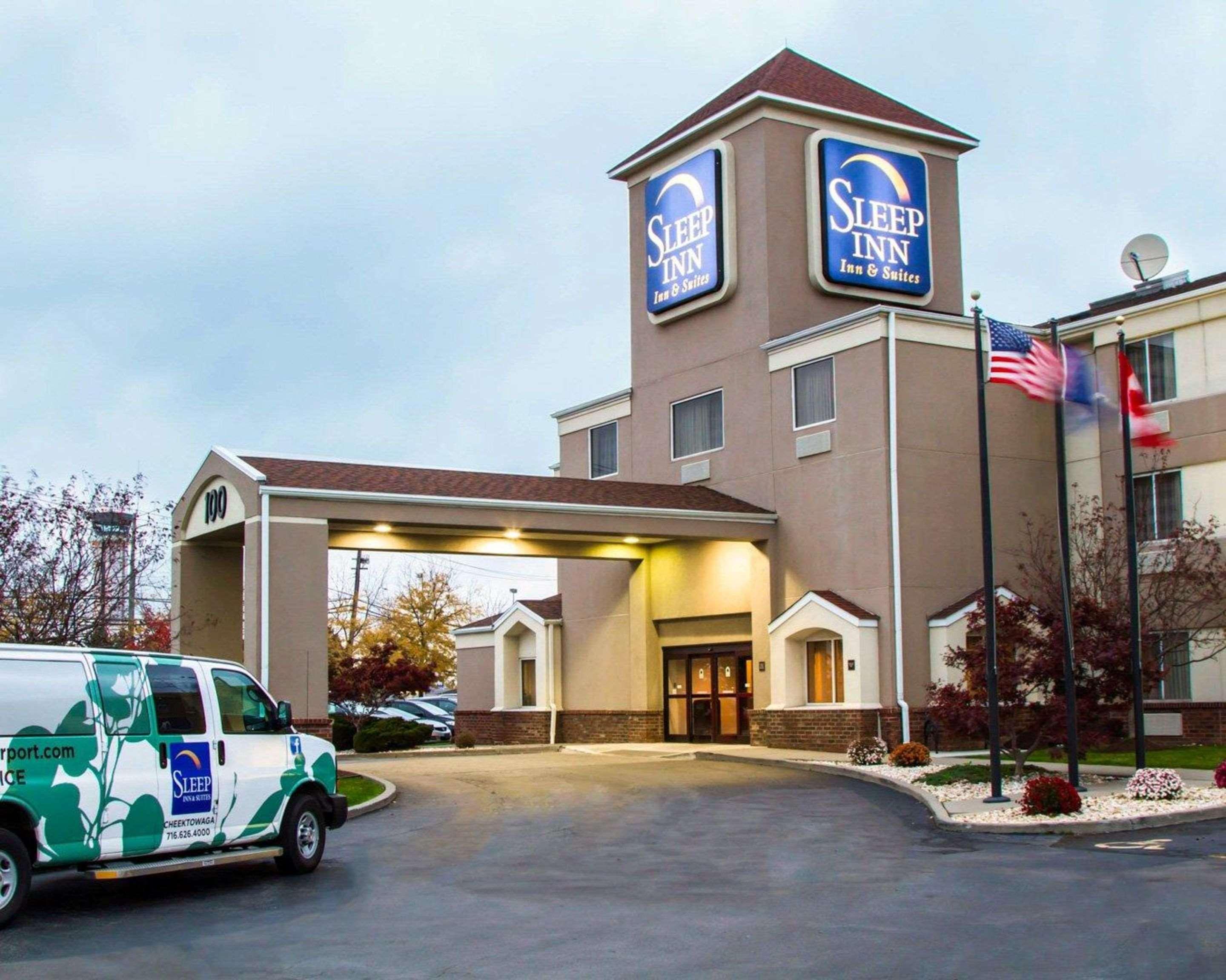 Sleep Inn & Suites Buffalo Airport Чийктоуага Екстериор снимка