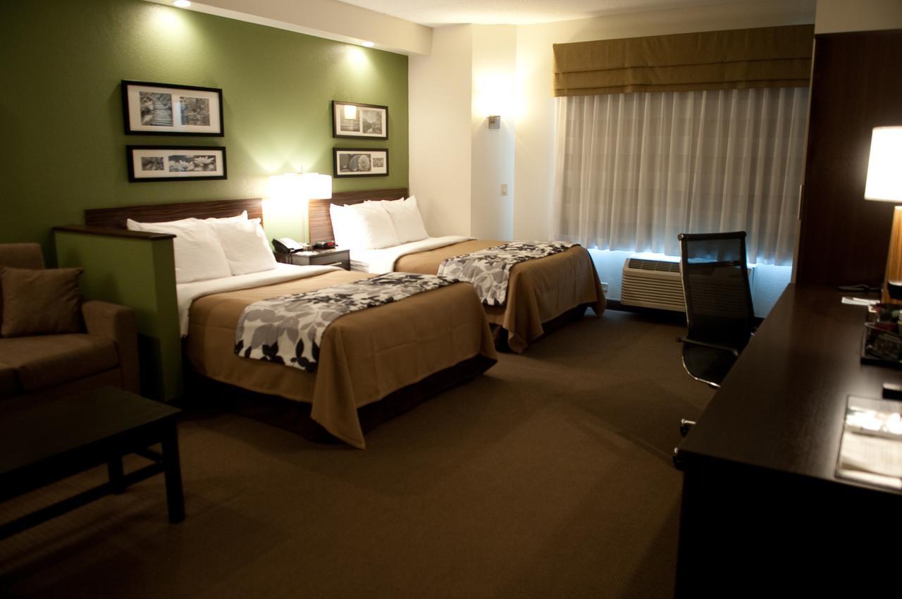 Sleep Inn & Suites Buffalo Airport Чийктоуага Екстериор снимка